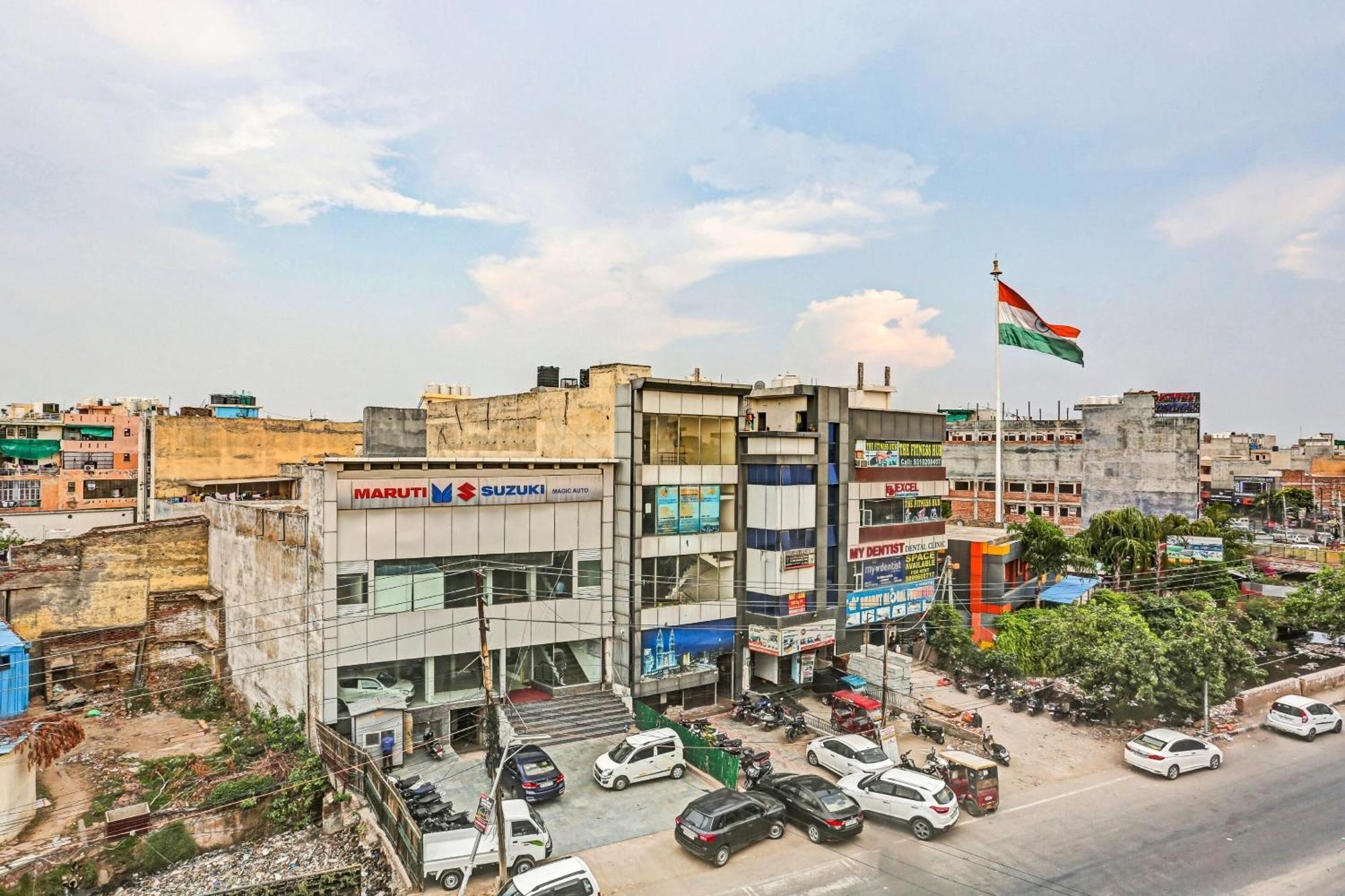 Hotel O Imperial Residency Near Dashrath Puri Metro Station New Delhi Exterior photo